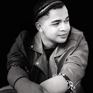 Meet your Posher, Jaydeen